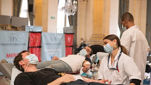 Don du sang : un appel à la population pour rattraper le manque des...